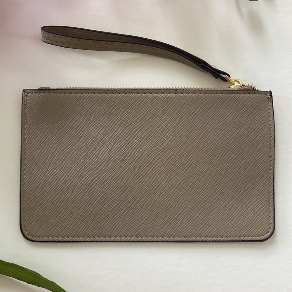 Kate Spade Saffiano Wristlet - Picture 6 of 11